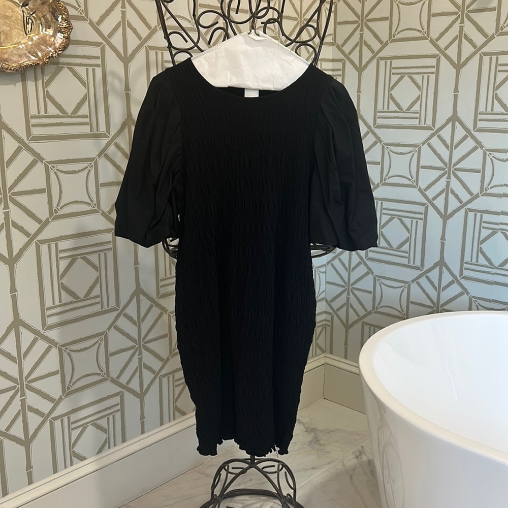 Black HM bubble sleeved dress